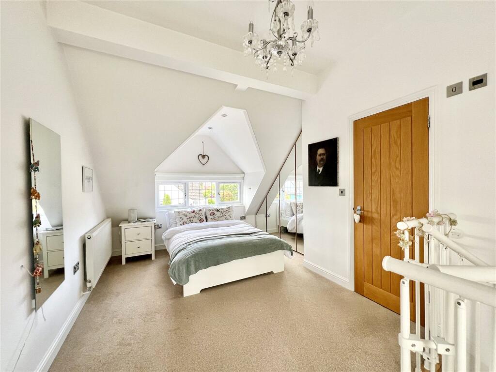 Additional image 9 of Pine Crescent, Highcliffe On Sea, Christchurch, Dorset, BH23