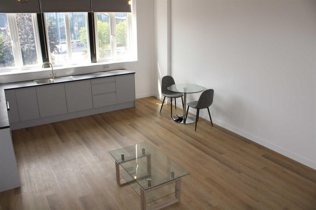 Additional image 7 of 150 High Street, West Bromwich