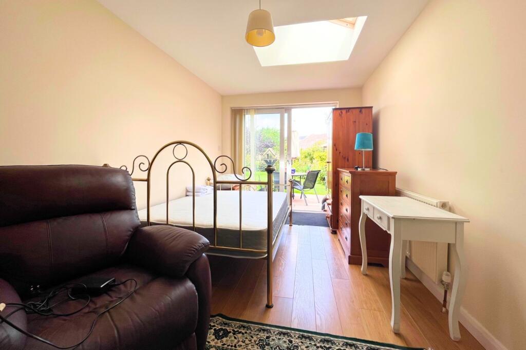 Additional image 5 of Nada Road, Highcliffe, Dorset. BH23 4PR