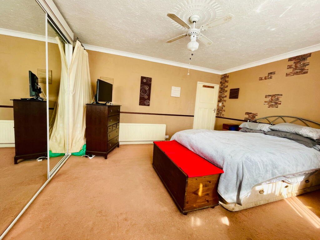 Additional image 13 of Barnes Crescent, Bournemouth, BH10 5AW