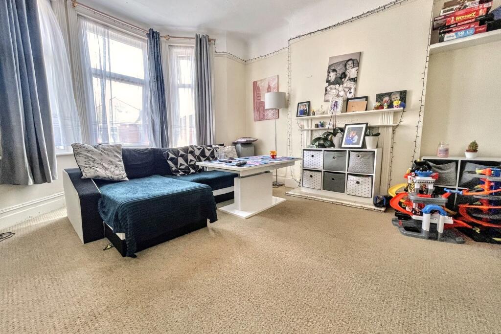 Additional image 2 of Charminster