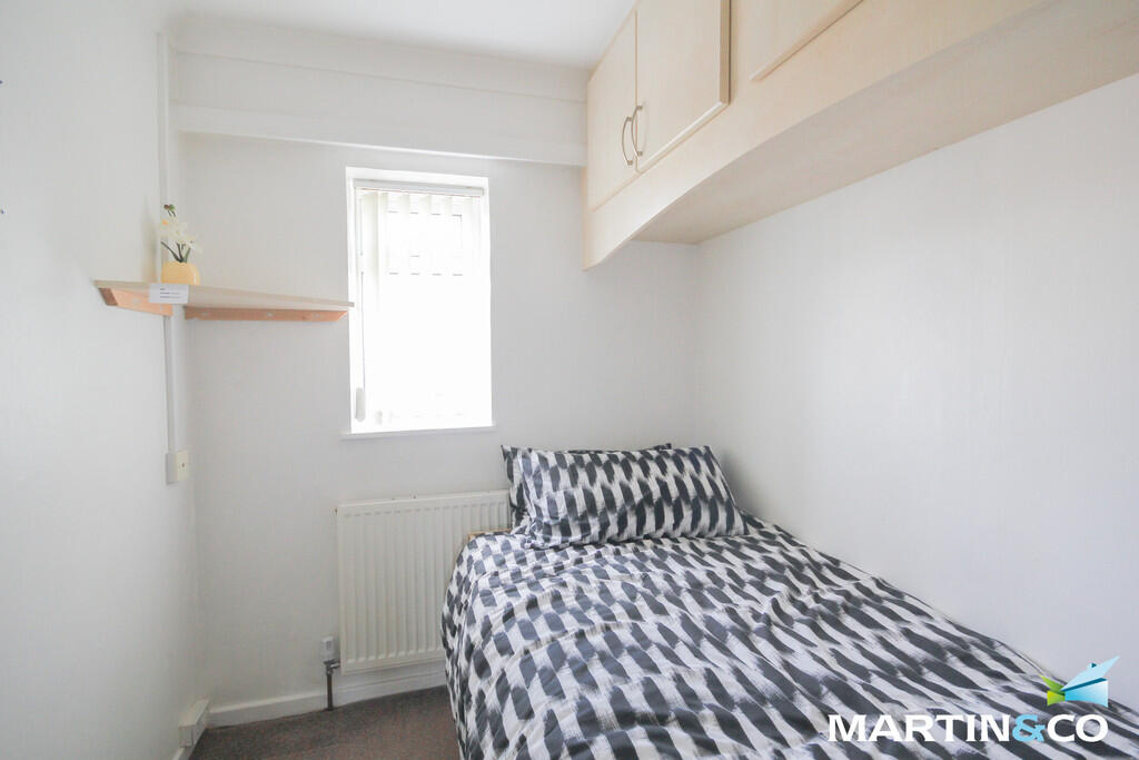 Additional image 13 of Bark Piece, Bartley Green, B32