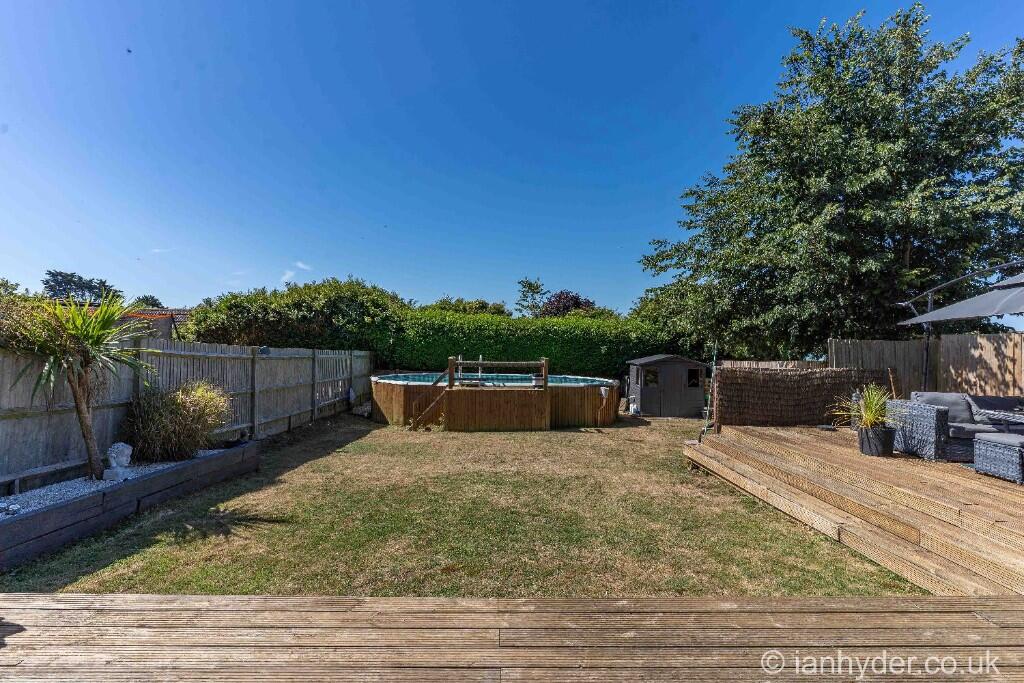 Additional image 15 of Grassmere Avenue, Telscombe Cliffs, East Sussex, BN10