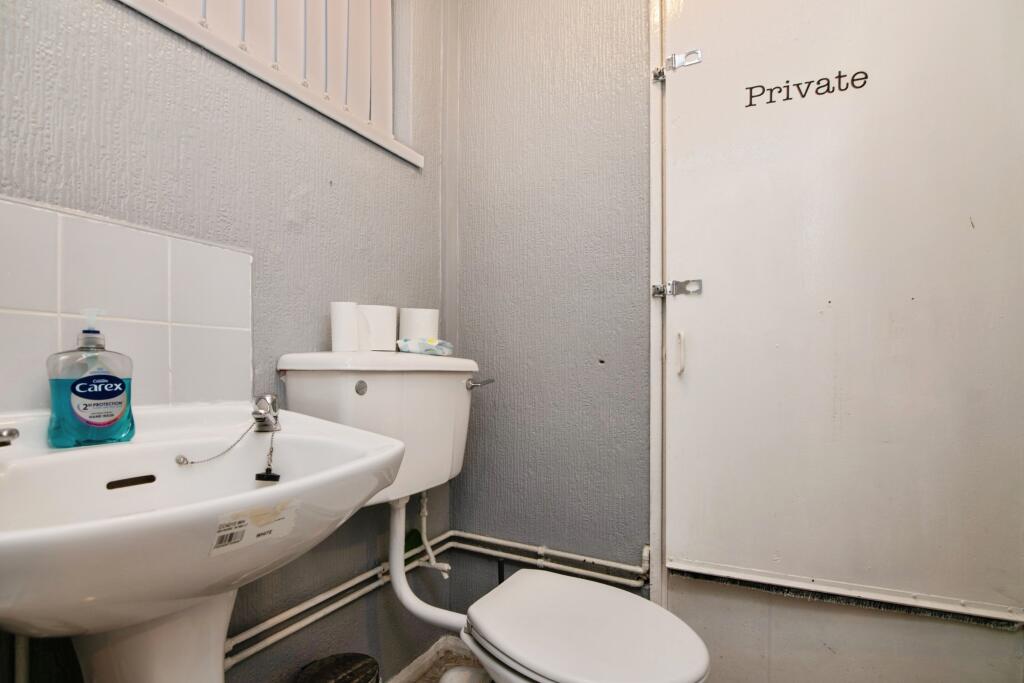 Additional image 11 of Saladin Avenue, Oldbury, B69