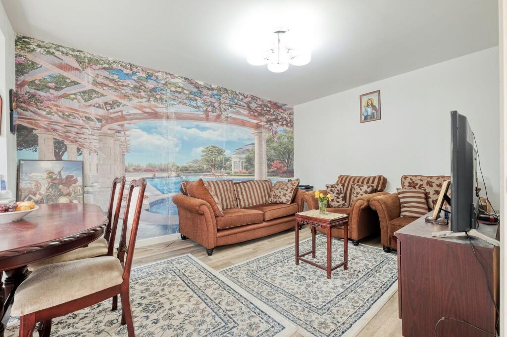 Additional image 21 of Archer Drive, Cheswick Green, B90