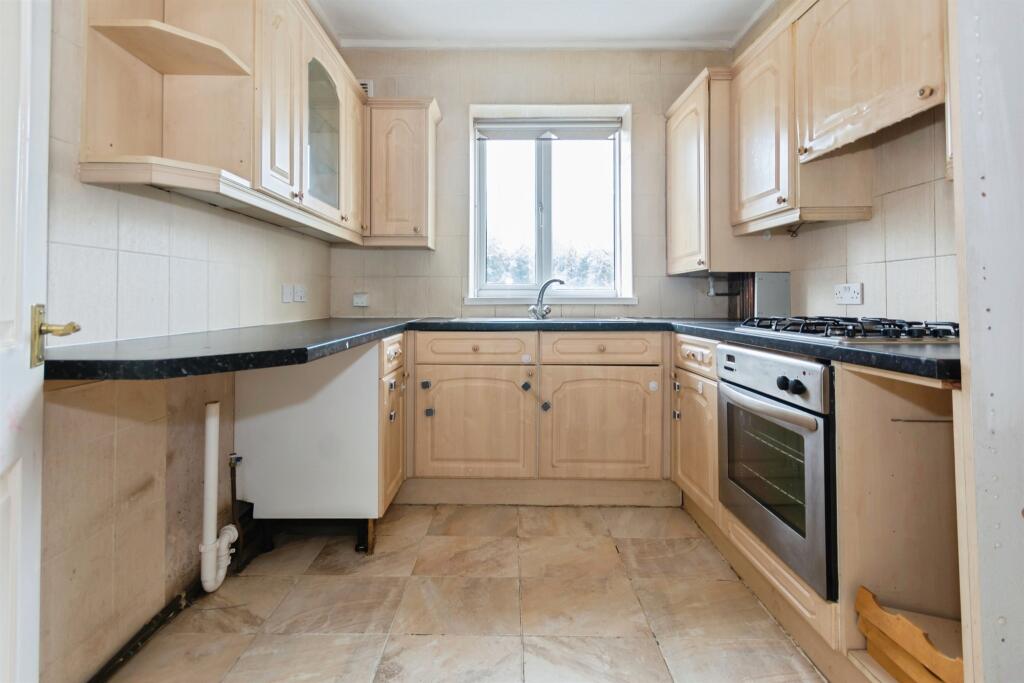 Additional image 5 of Stratford Road, Hall Green, Birmingham