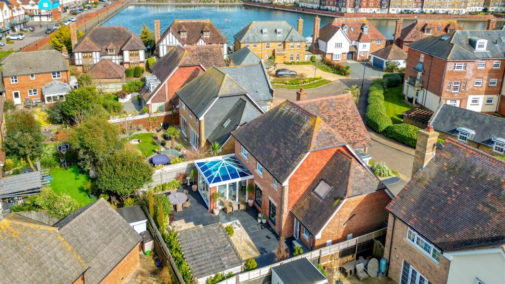 Additional image 21 of Auckland Quay, Eastbourne