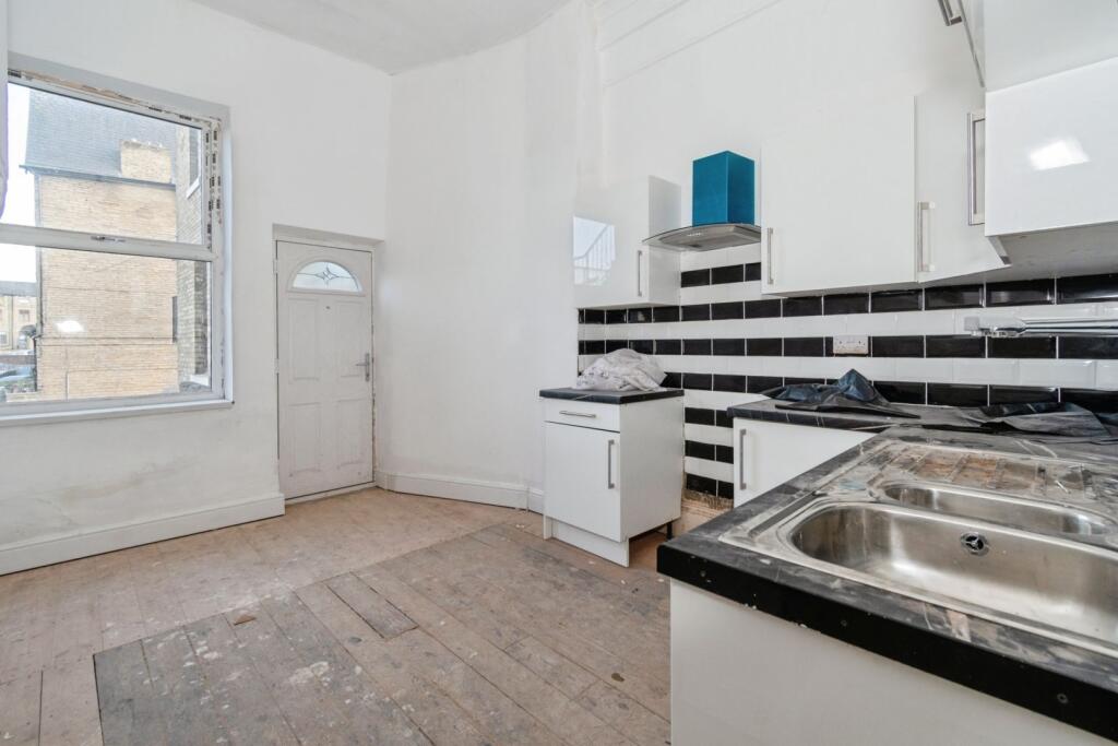 Additional image 27 of St. Pauls Road, Bradford, BD8