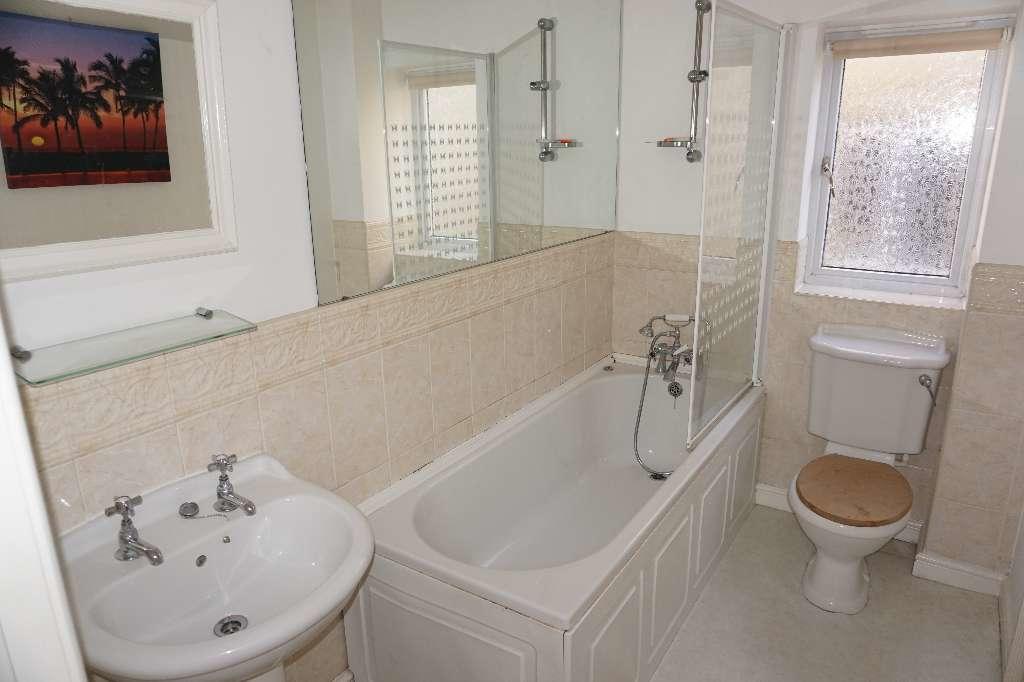 Additional image 11 of Spinney Rise, Bradford, BD4