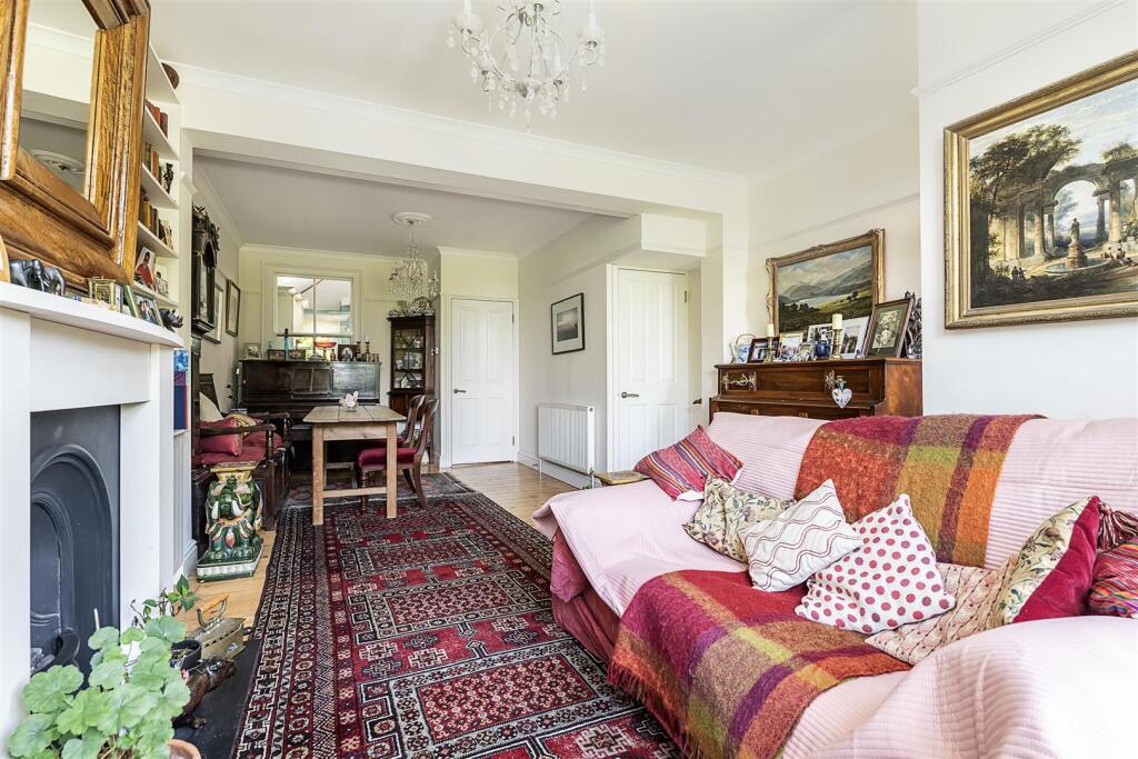 Additional image 7 of East Common, Harpenden