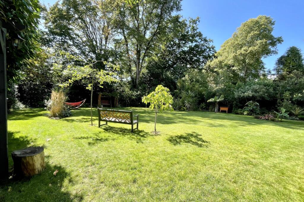 Additional image 40 of Berwick Road, Talbot Woods, Bournemouth, BH3