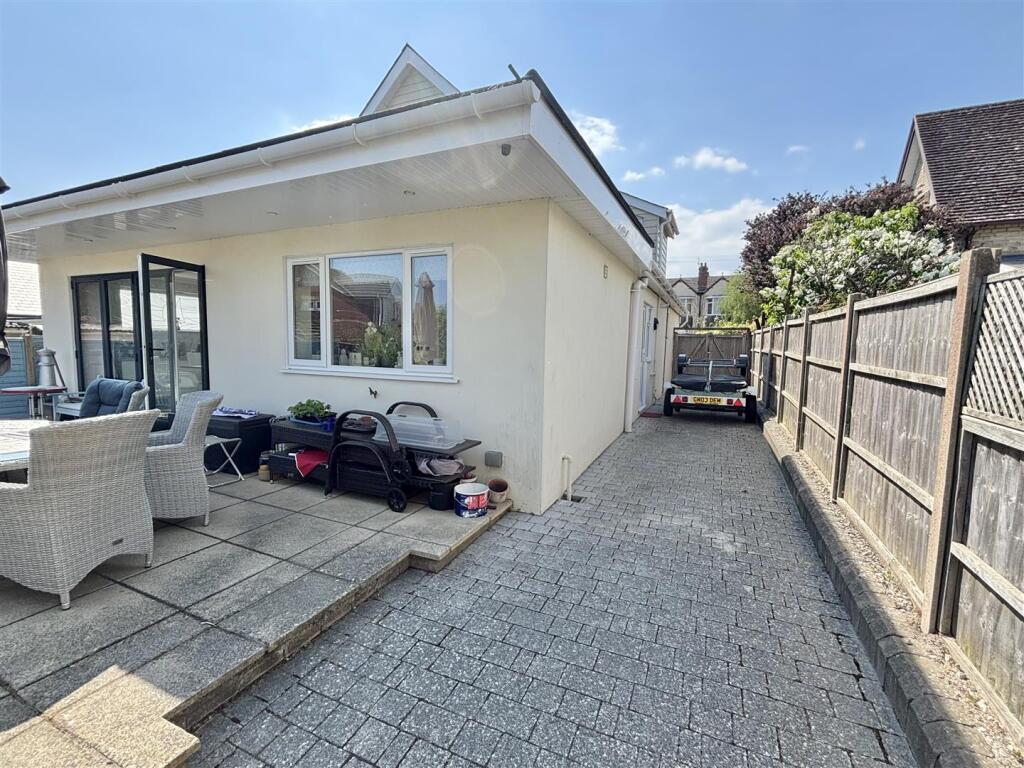 Additional image 27 of Lake Road, Poole