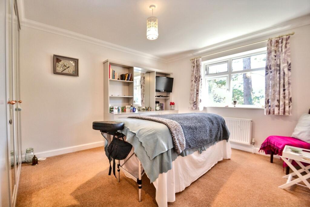 Additional image 20 of Broadstone