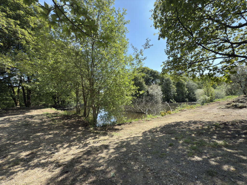 Additional image 16 of Goose Eye Brow, Laycock, BD22