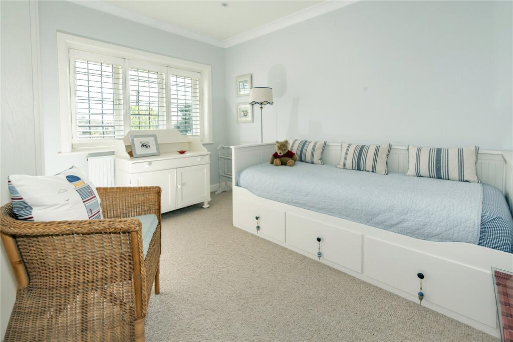 Additional image 13 of Southcliffe Road, Friars Cliff, Christchurch, Dorset, BH23