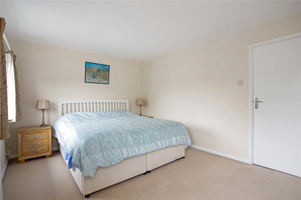 Additional image 8 of Haddon Court, Shakespeare Road, Harpenden, Hertfordshire, AL5