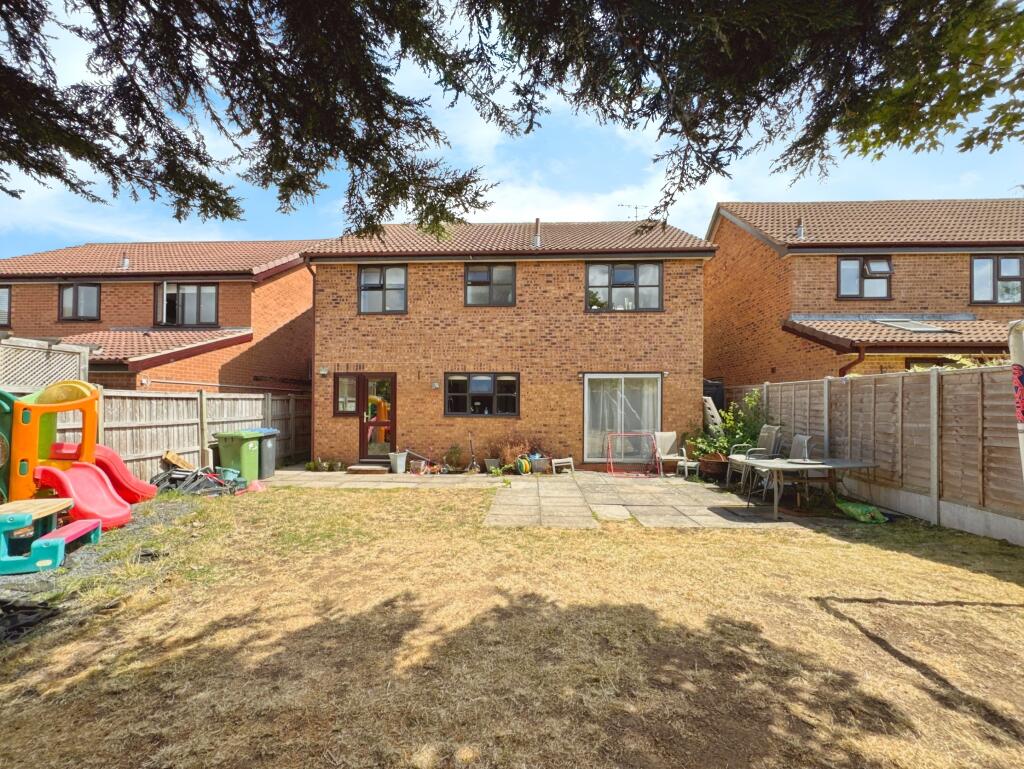 Additional image 17 of Elliot Close, Bidford-on-Avon, B50