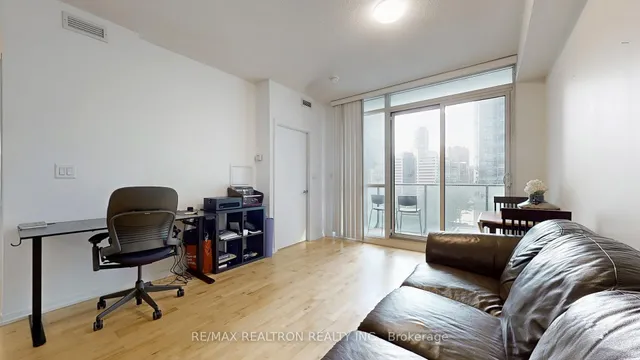 Additional image 9 of 55 Bremner Blvd Unit 1202