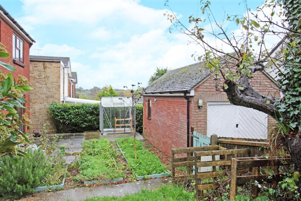 Additional image 5 of Mission Road, Broadstone