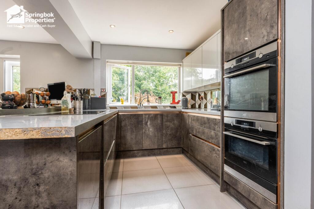 Additional image 5 of Princess Crescent, Halesowen, Birmingham, West Midlands