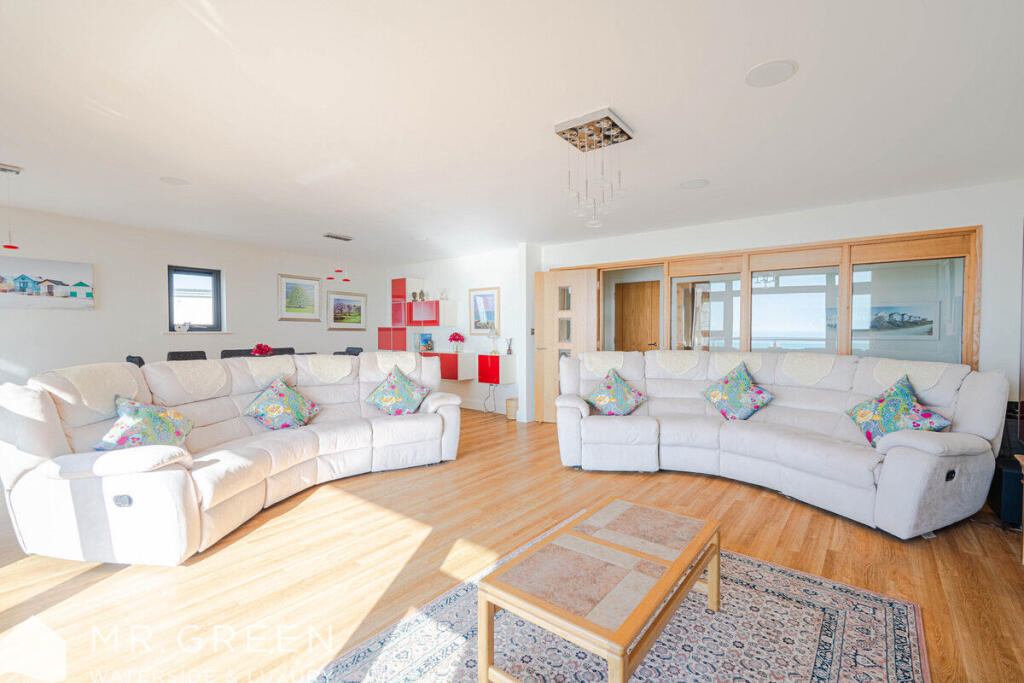 Additional image 4 of Admirals Point, St. Catherines Road, Southbourne, Bournemouth. BH6 4AG