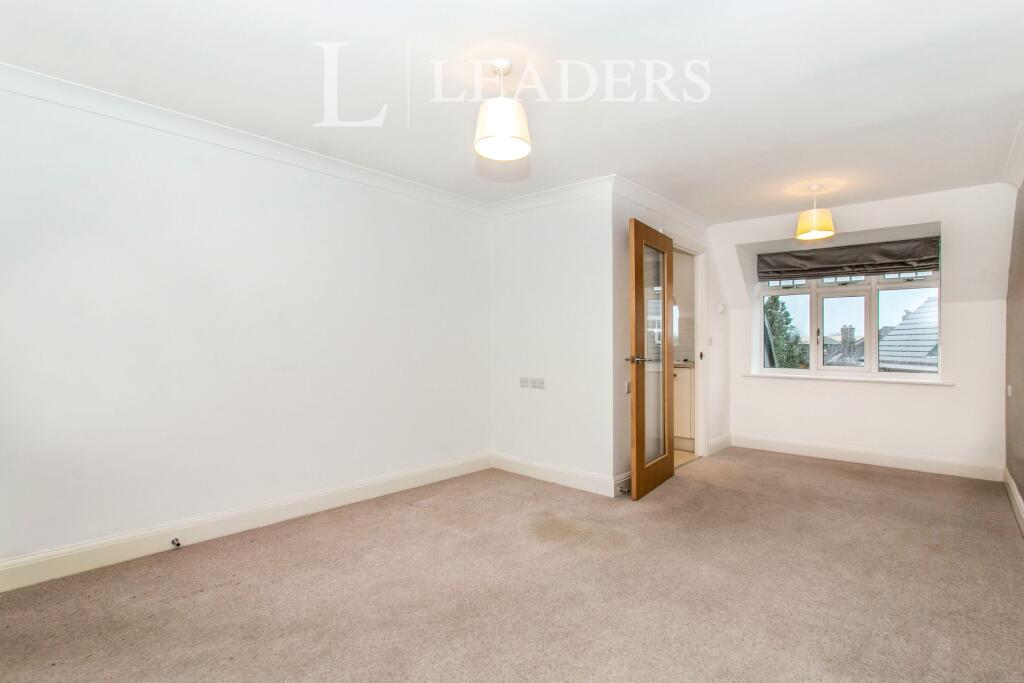 Additional image 6 of Tuckton