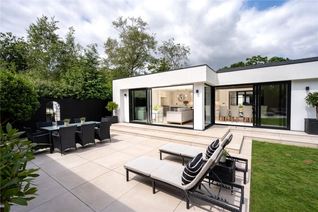 Additional image 30 of Springfield Avenue, Christchurch, Dorset, BH23