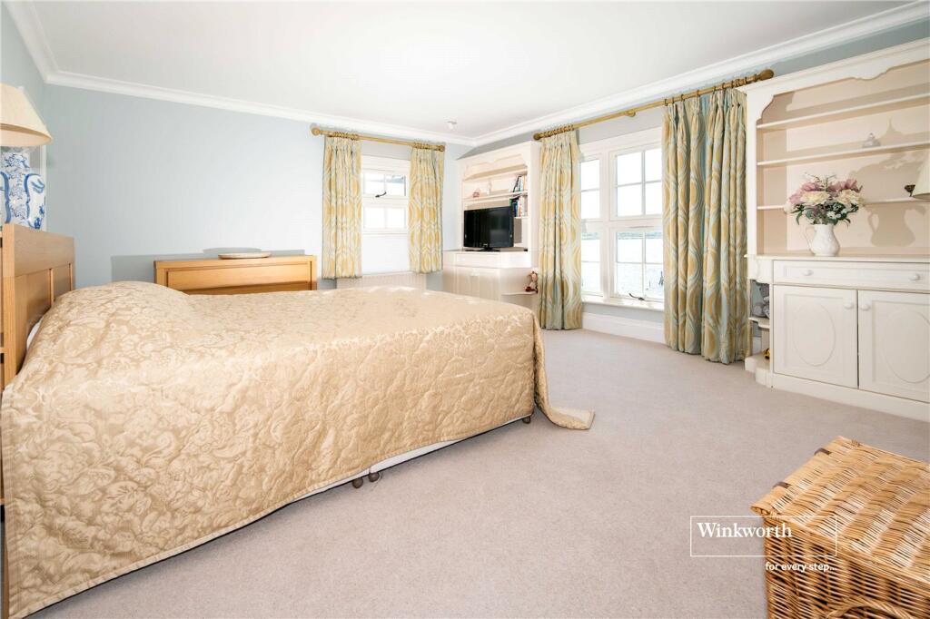Additional image 17 of Fishermans Bank, Christchurch, Dorset, BH23