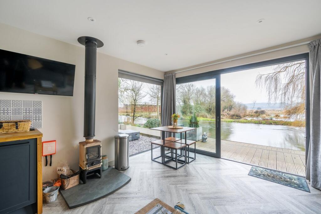 Additional image 20 of Sopley, Christchurch, BH23