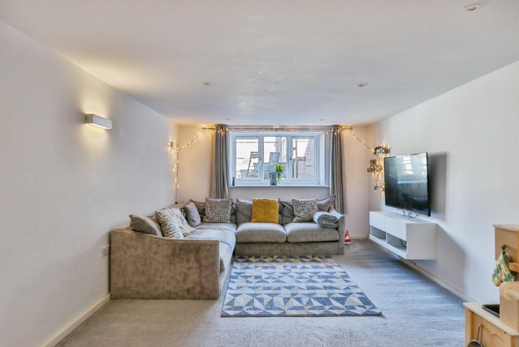 Additional image 3 of Richmond Park Avenue, QUEENS PARK, Bournemouth, Dorset, BH8