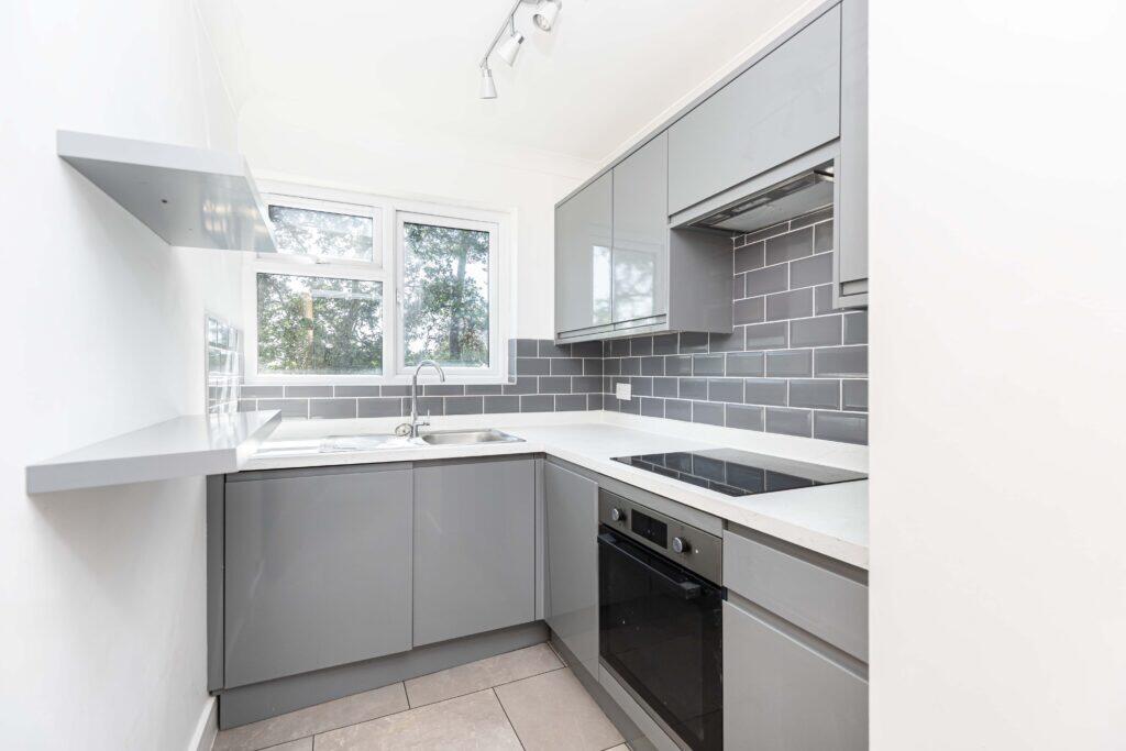 Additional image 10 of Magnolia House, Redhill Drive, Bournemouth, BH10 6AD