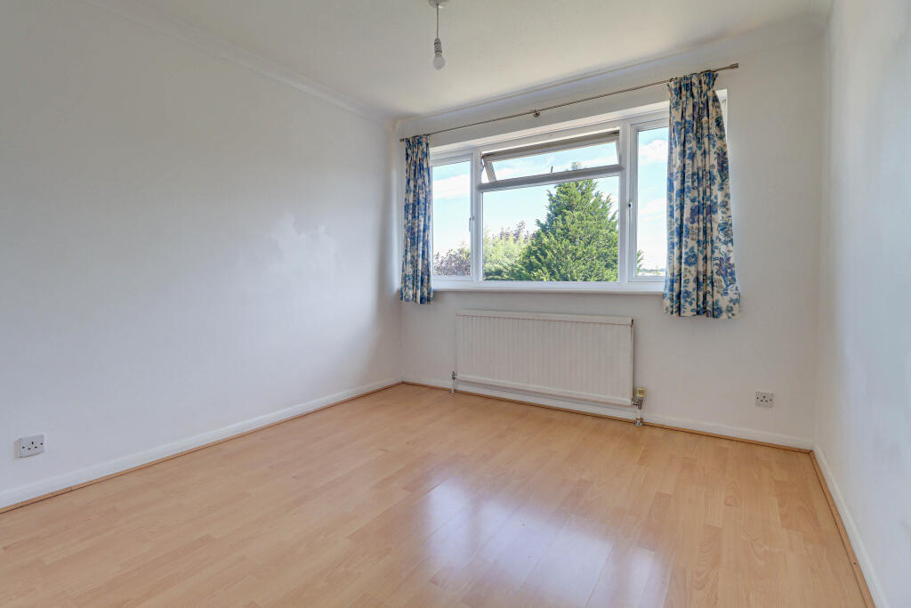 Additional image 6 of Aldwickbury Crescent, Harpenden, AL5