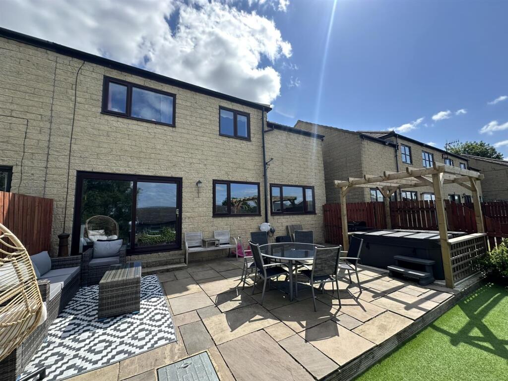 Additional image 32 of Box Tree Grove, Keighley