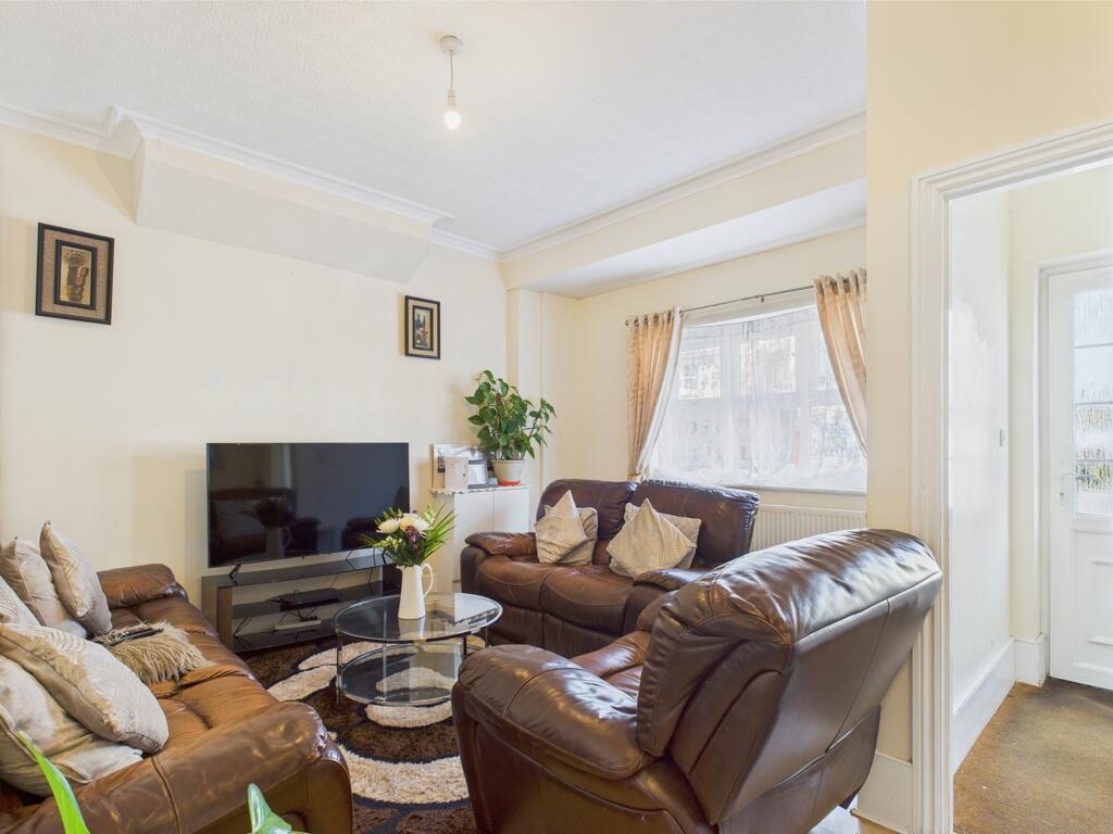 Additional image 16 of 145-147 Tarring Road, Worthing, West Sussex, BN11 4HE