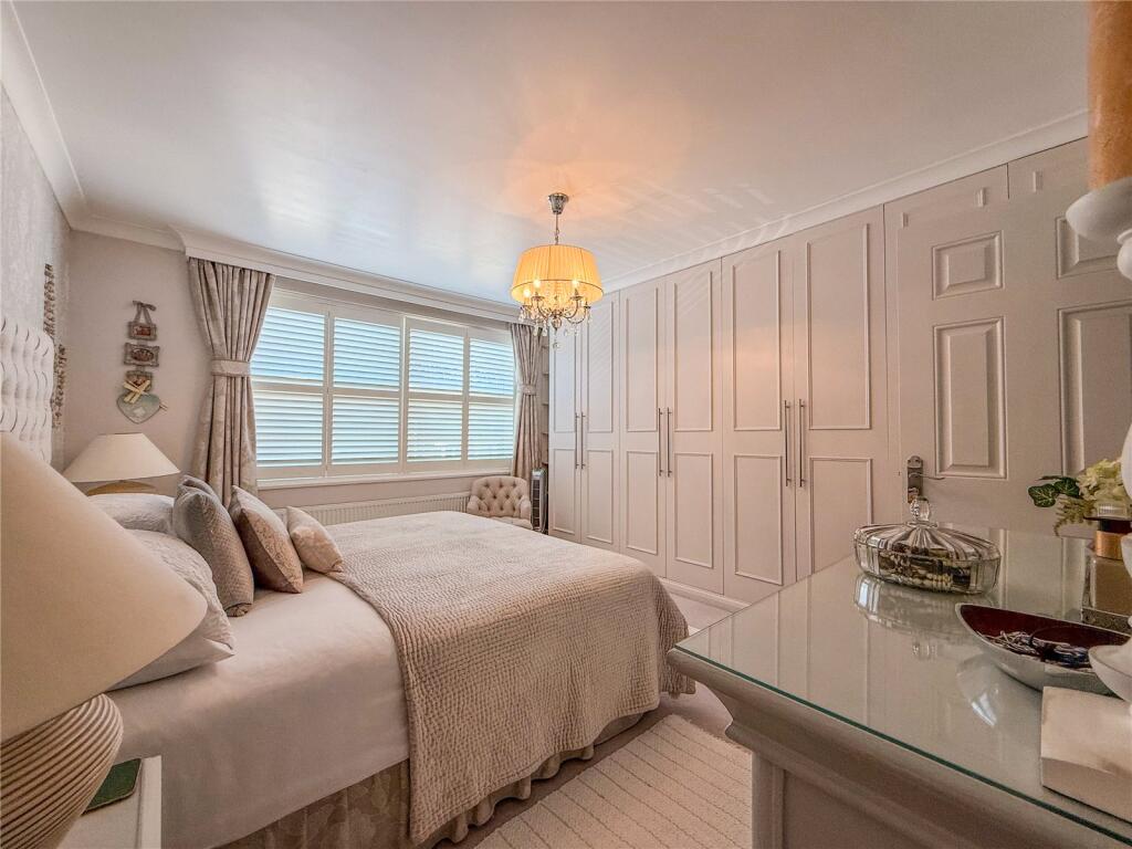 Additional image 7 of Chantry Close, Highcliffe On Sea, Christchurch, Dorset, BH23