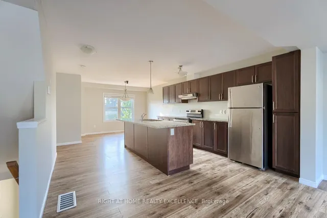 Additional image 11 of 1971 Ottawa St