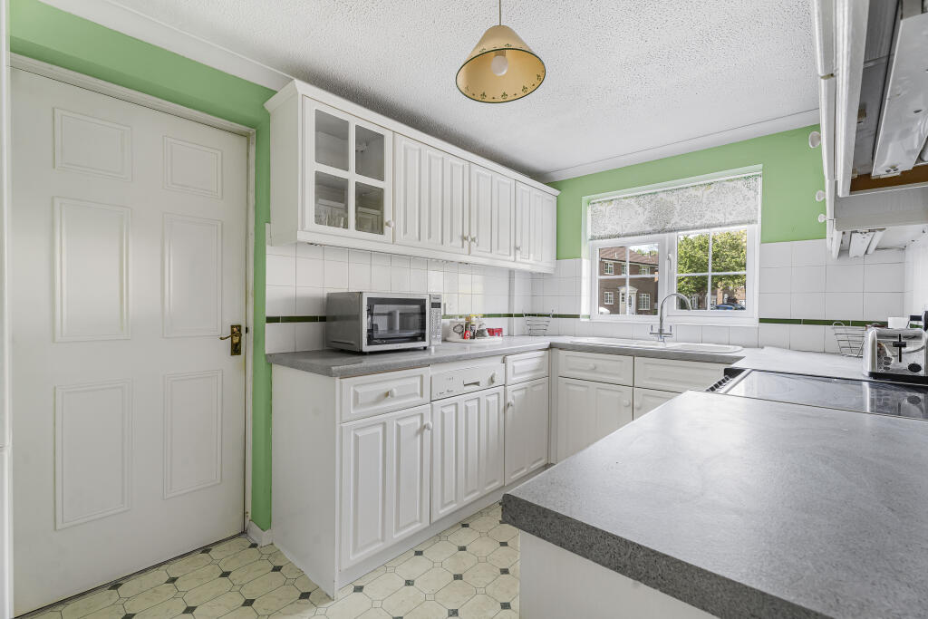 Additional image 3 of The Shaws, Welwyn Garden City, AL7