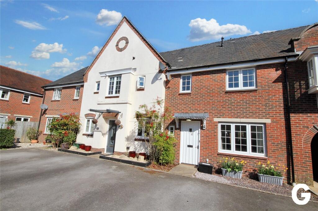 Cracklewood Close, West Moors, Ferndown, Dorset, BH22