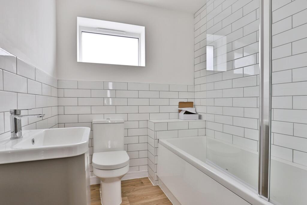 Additional image 13 of Kingswell Road, ENSBURY PARK, Bournemouth, Dorset, BH10