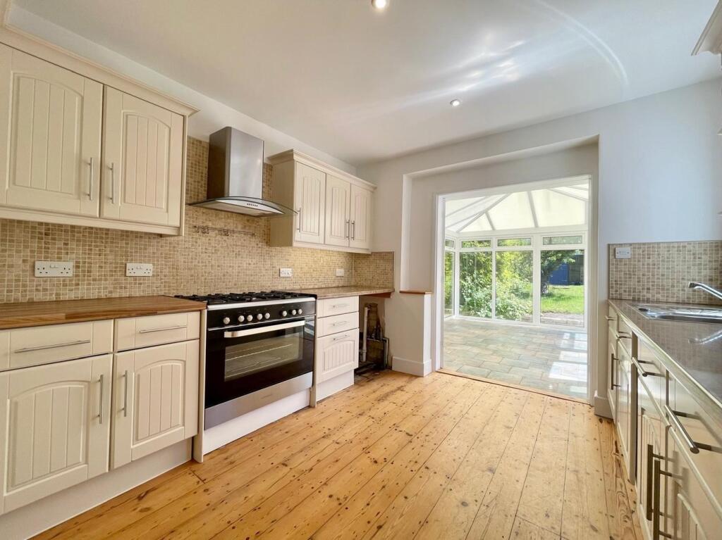 Additional image 23 of Sherwood Avenue, Whitecliff, BH14