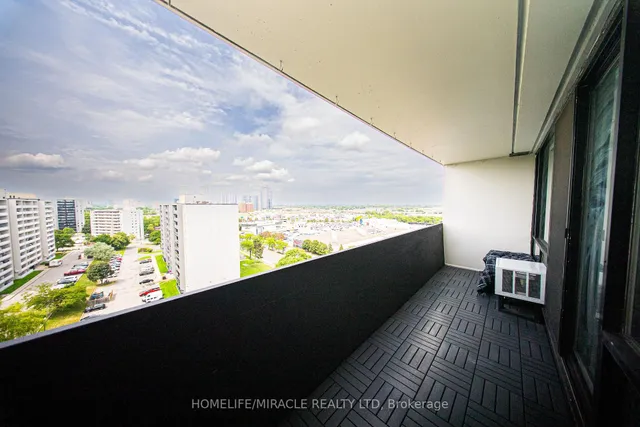 Additional image 14 of 2 Glamorgan Ave Unit 1212