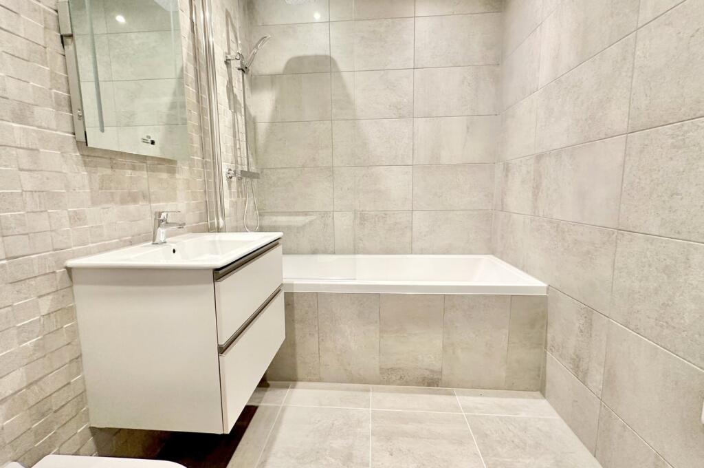 Additional image 4 of Durley Road South, Bournemouth, BH2