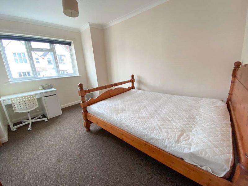 Additional image 10 of Five Bed Student House In Winton!