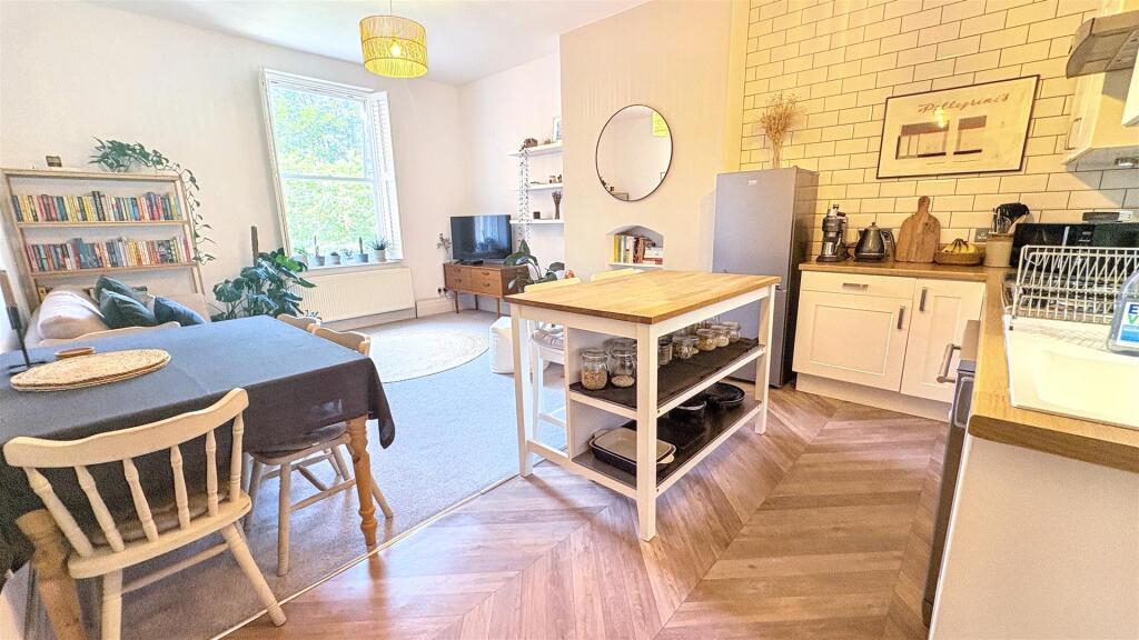 Additional image 2 of Greenhill Road, Moseley