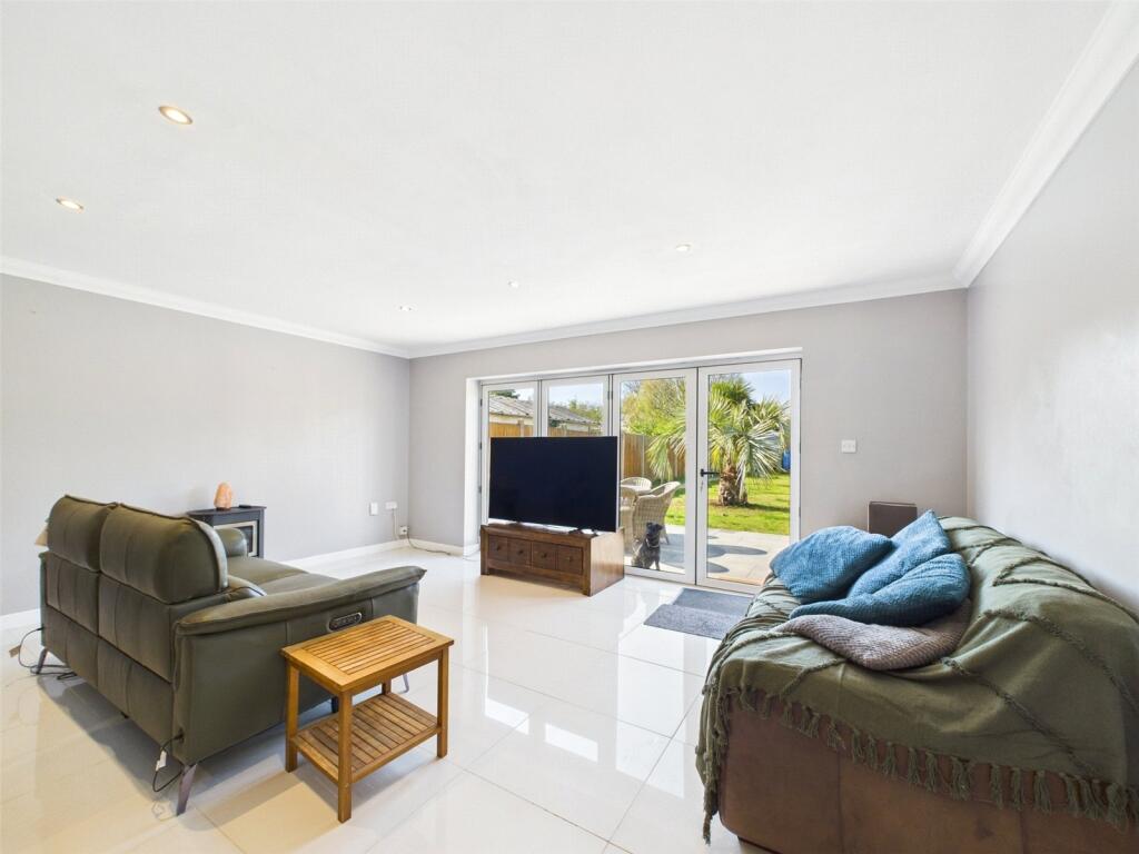 Additional image 8 of Broadway, Hengistbury Head, Bournemouth, Dorset, BH6