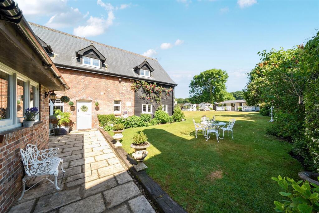 Additional image 26 of Barn Road, Broadstone, Dorset