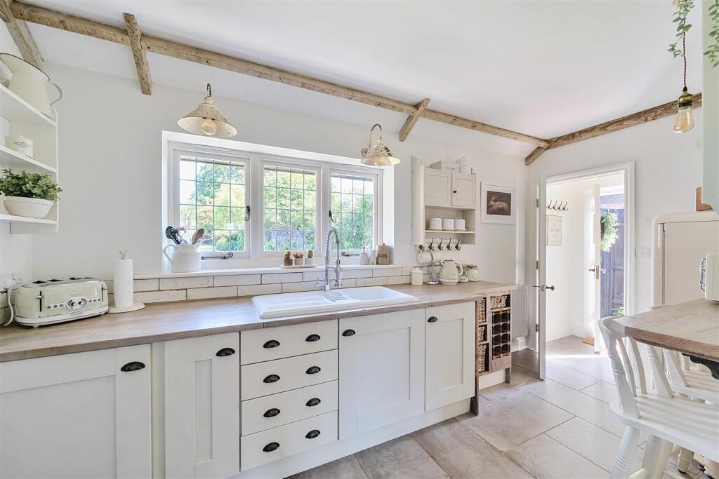 Additional image 35 of Barn Road, Broadstone, Dorset