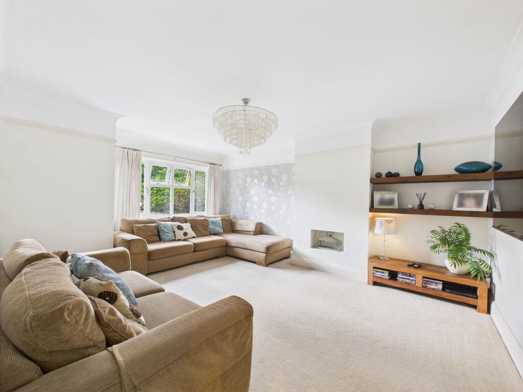 Additional image 8 of Hurst Avenue, Worthing, BN11