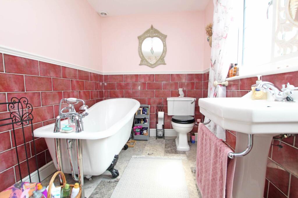 Additional image 18 of Willingdon Park Drive, Eastbourne, BN22 0DB