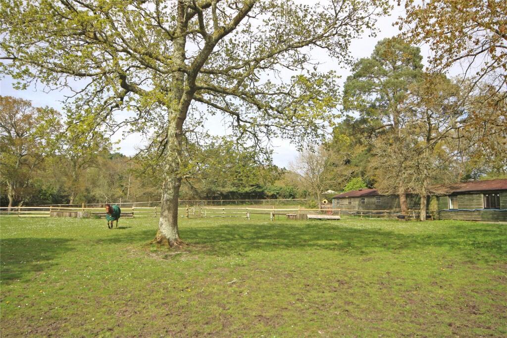 Additional image 3 of South Drive, Ossemsley, New Milton, Hampshire, BH25